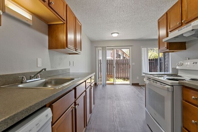 Photo - Amazing 3 bedroom available soon! Apply NO...