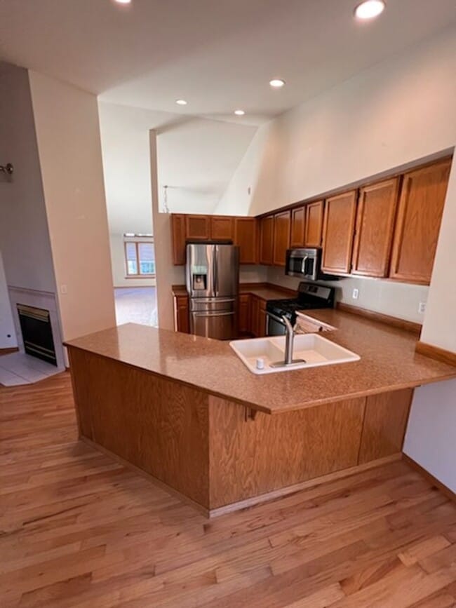 Photo - Lake Louise Gem