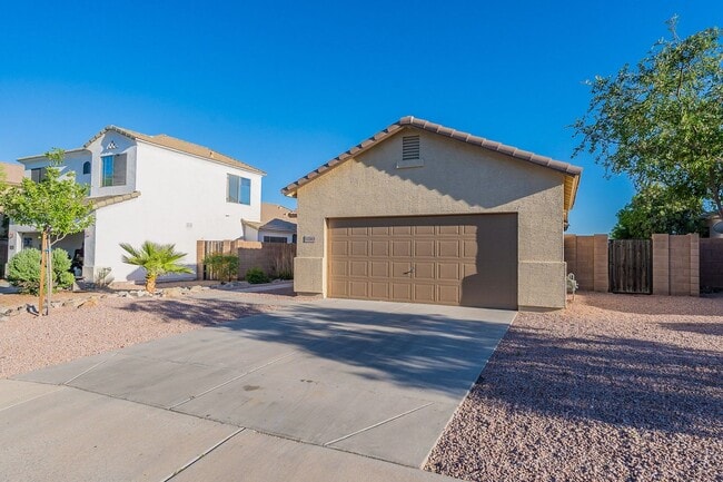 Move right in to your dream home! - Move right in to your dream home!