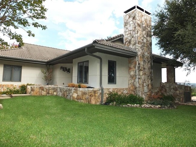 Photo - 1713 Clubhouse Hill Dr
