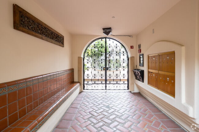 Entrada y buzones de correo