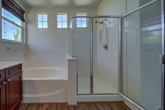 Photo - Beautiful 3 Bed/2.5 Bath 2- Story Home