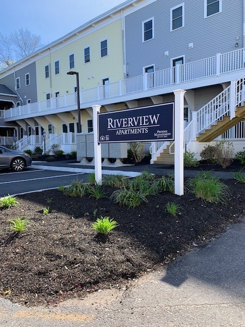 Riverview Falls Apartments