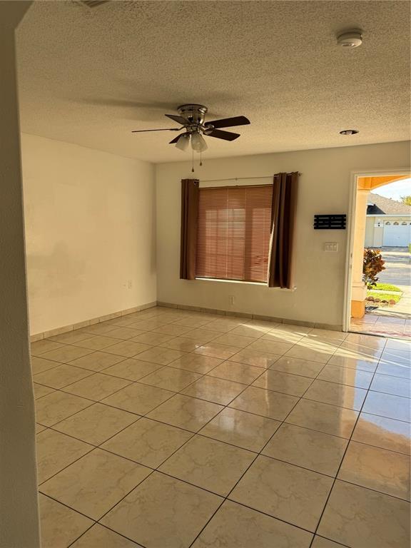 Photo - 1349 Ivy Meadow Dr