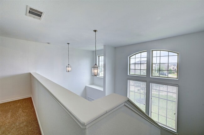 Building Photo - 9230 Mission Arbor Ln