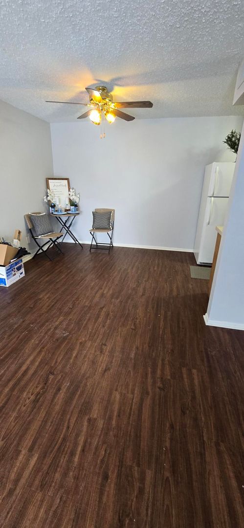 Photo - Renovated Two Bedroom Condo with Garage Space in Ladue School District