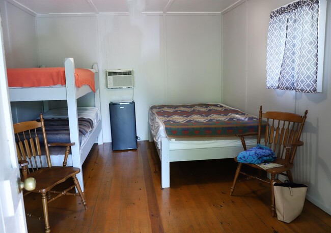 Photo - 5558 State Highway 265