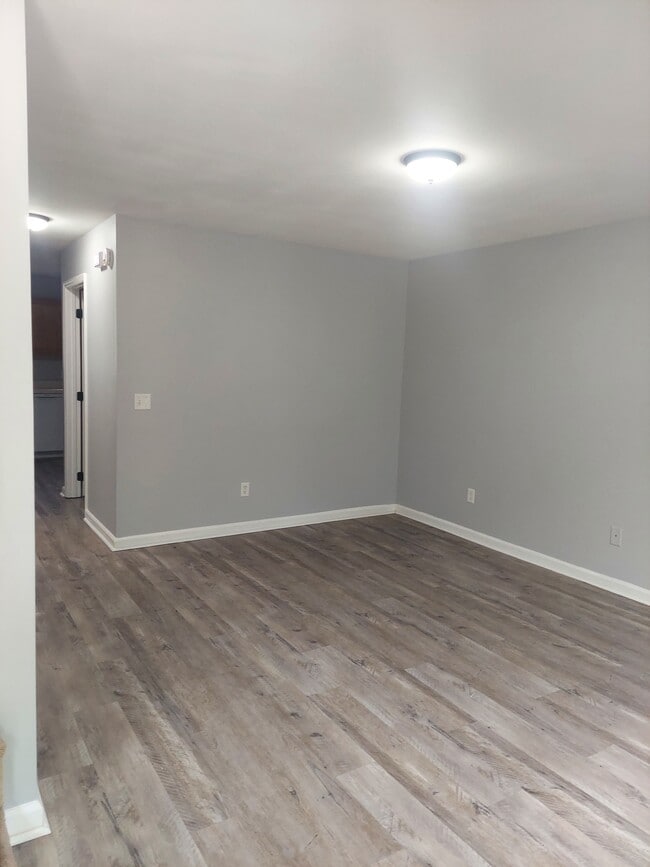 Photo - 1438 Vance Rd