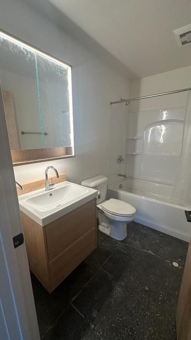 Photo - 9 Johnson Ln