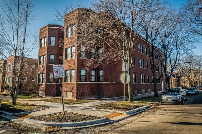 6400 S Rockwell