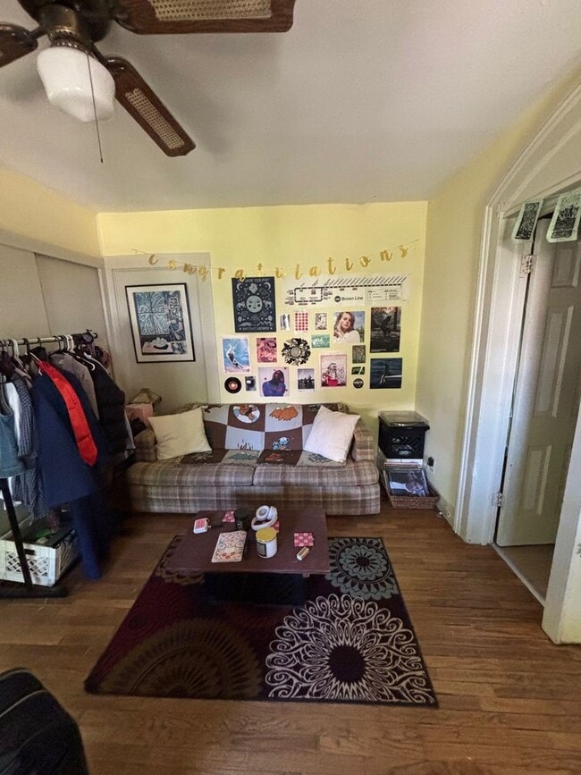 Photo - 703 W High St