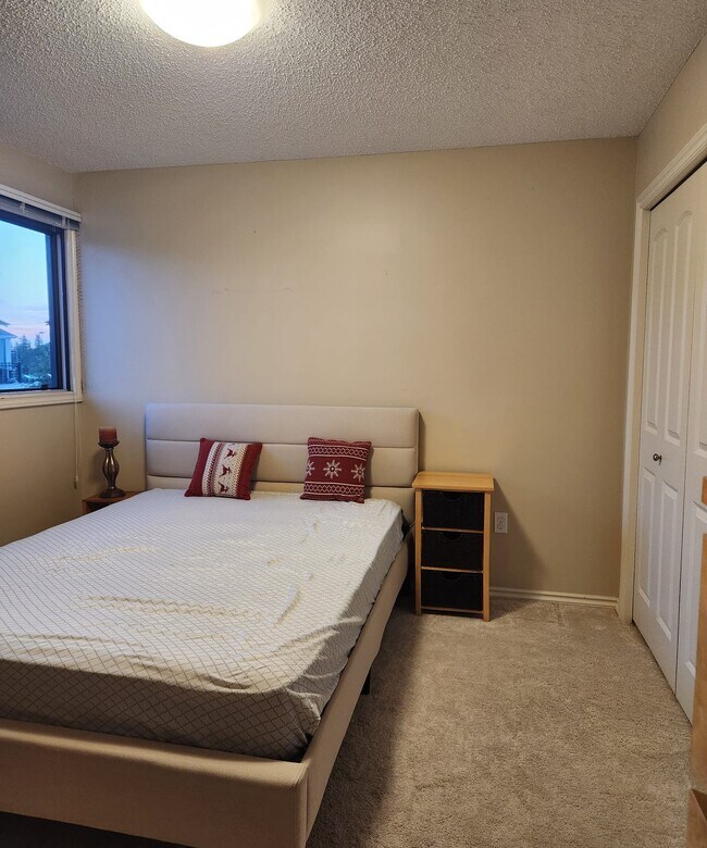 Photo - 258 Pinehouse Pl Unit Ready to move-in