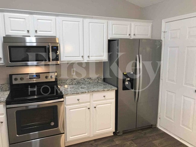 Photo - 2024 Summit Ridge Ln