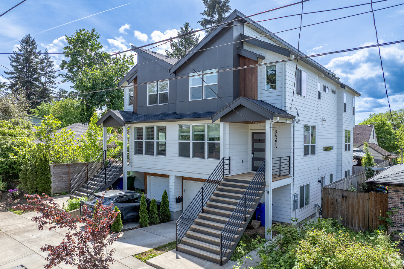 Exterior - 5623 N Gay Ave Townhomes