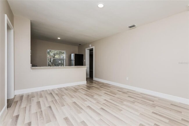 Photo - 5203 Montague Pl