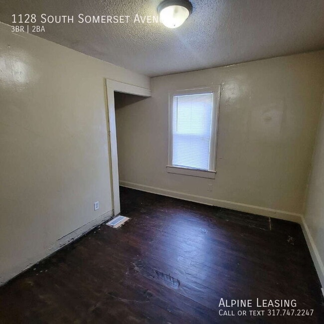 Building Photo - 1128 S Somerset Ave Rental