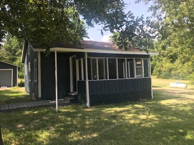 Photo - 421 Redbud Ridge