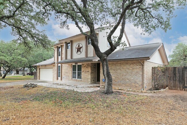 Photo - Sparkling Oasis in Fox Run