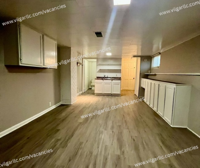 Photo - 1605 Pine St Unit C(lower level)