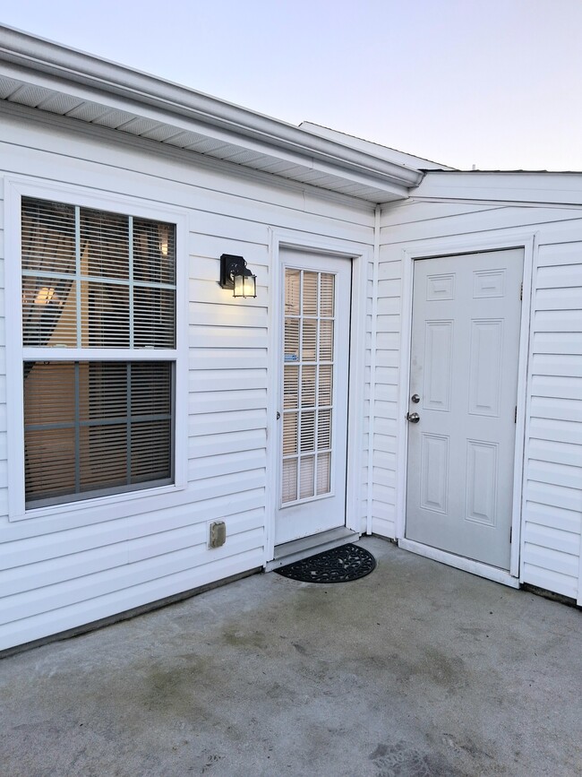 Photo - 1731 Elizabeth St