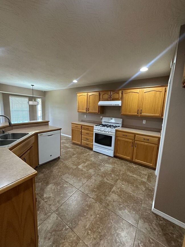 Photo - Beautiful home in Battlefield available now!