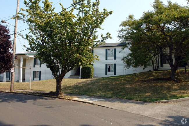 Photo - Kenneth Alan Apartments