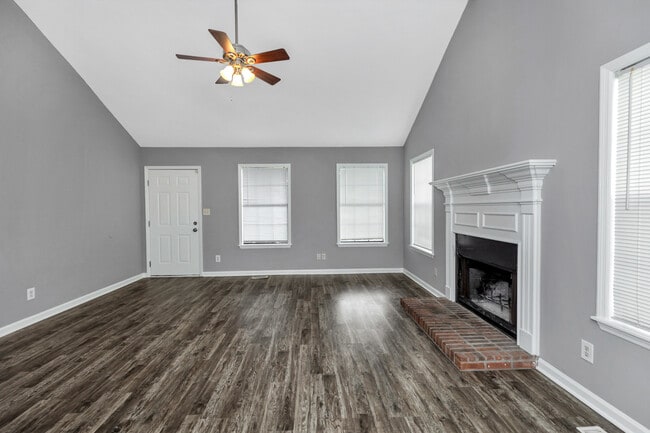 Photo - 1755 Jeff Rd NW