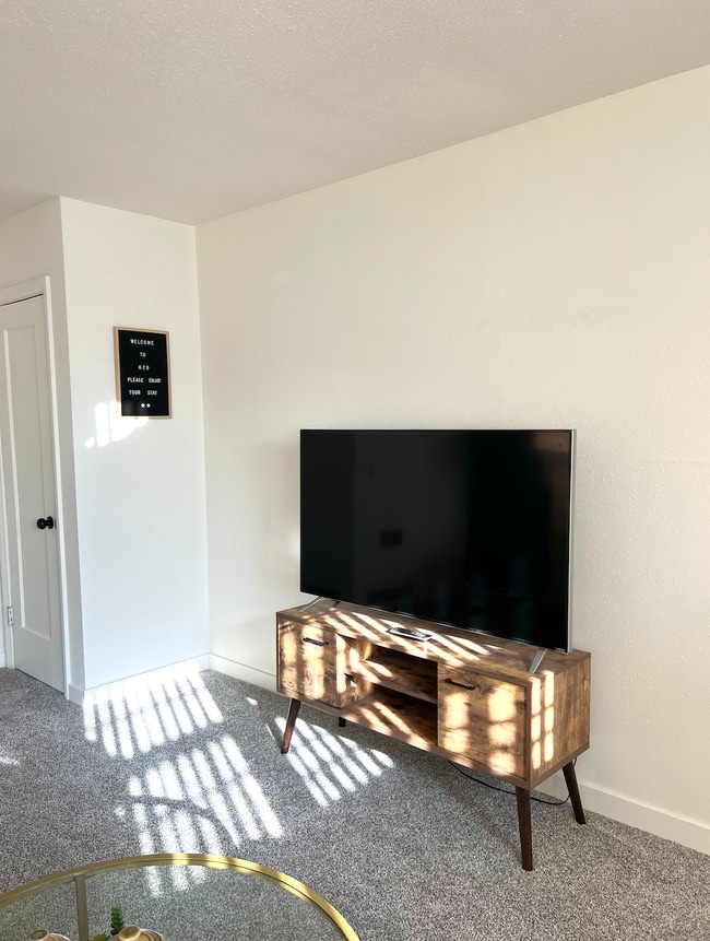 Photo - 620 27th St N Unit 620