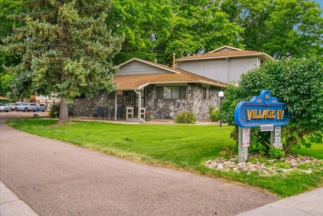 Photo - 1001 Strachan Dr