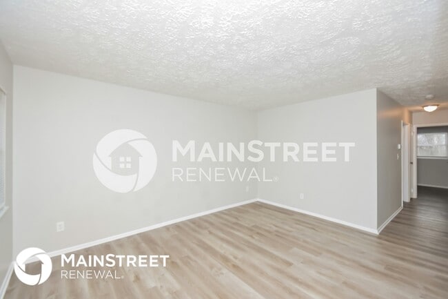 Photo - 9413 Rochelle Dr