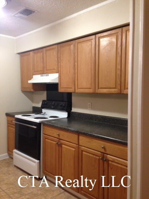 Photo - 319 Sunny Dr