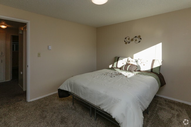 Master Bedroom - Talsman Apartments