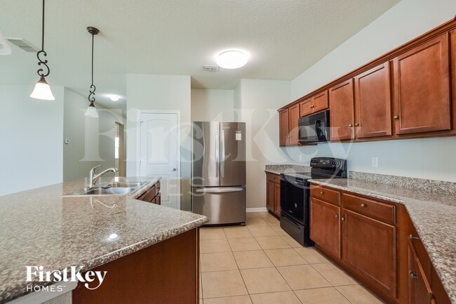 Photo - 1511 Angler Avenue