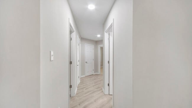 Photo - 43 Beacon Way