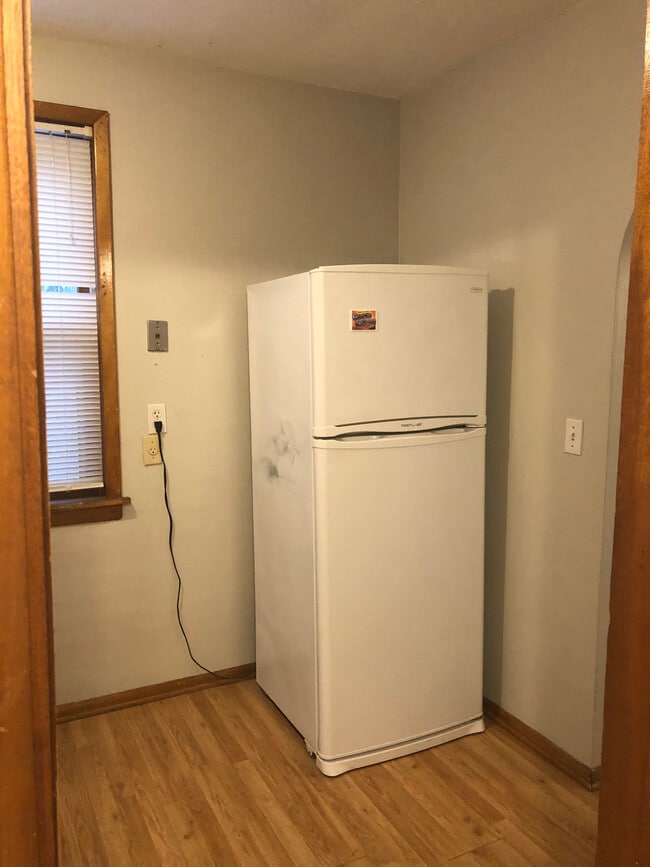 Photo - 245 N Seminary St Unit 2