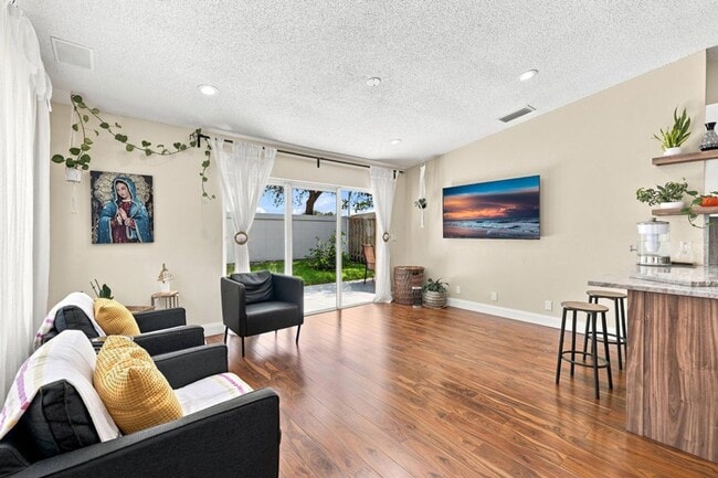 Photo - 4344 NW 1st St