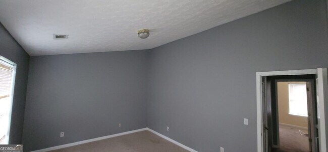 Photo - 6093 Camden Forrest Cove