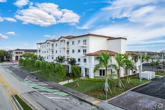 Photo - Grand at Doral