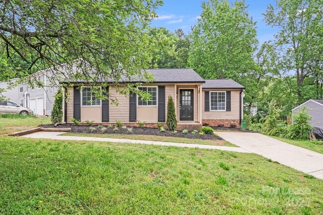 Photo - 5001 Forest Mountain Ct House