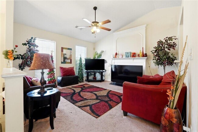 Photo - 1027 Alford Crossing