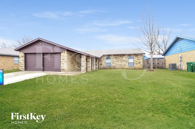 Photo - 2509 E Williamsburg Manor