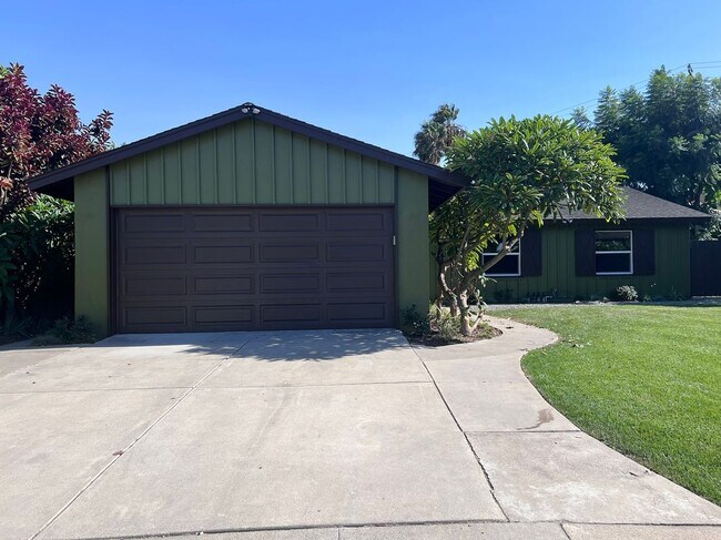 Photo - 8490 Drey Rd