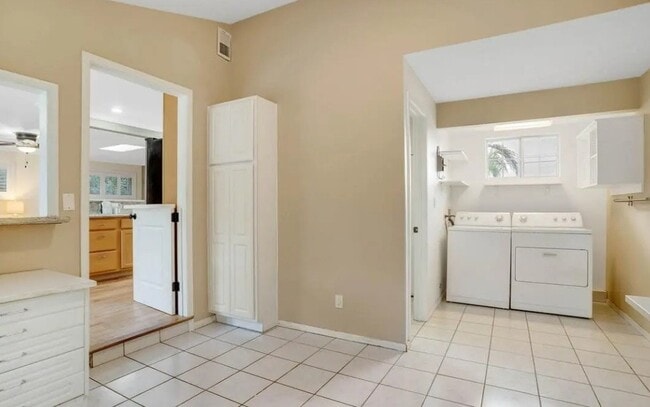 Building Photo - 4151 Mt Hukee Ave