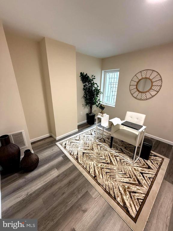 Photo - 1028 E North Ave