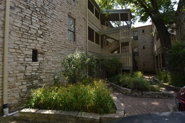 Photo - 4401 Speedway- Free Cable and Internet-Available for August!