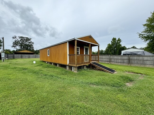 Photo - 17023 Sledge Rd