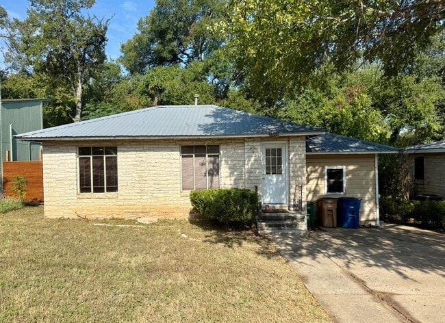 Building Photo - 3304 Cherrywood Rd Rental