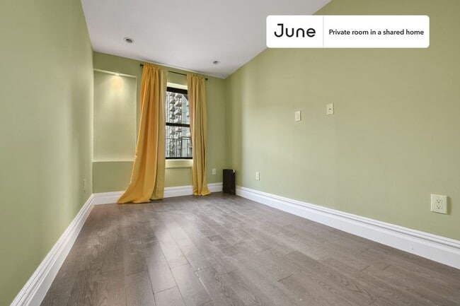 Photo - Room in Shared 3 bed/1 bath home Unit B