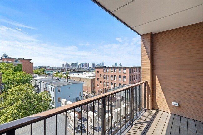 Photo - 277 Border St Condo Unit PH502
