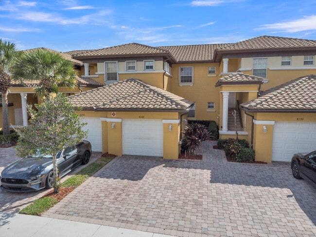 Photo - 8200 NW 128th Ln Unit 40B